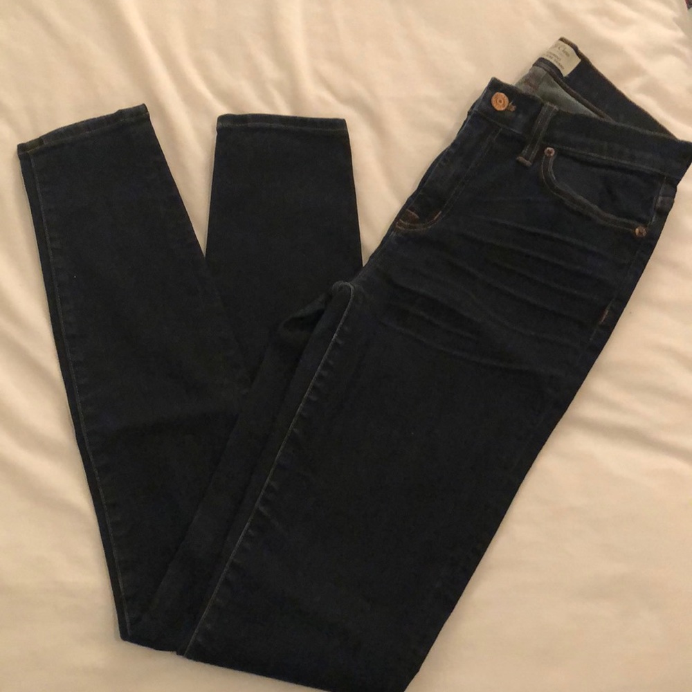 J. Crew lookout high rise skinny in dark blue wash